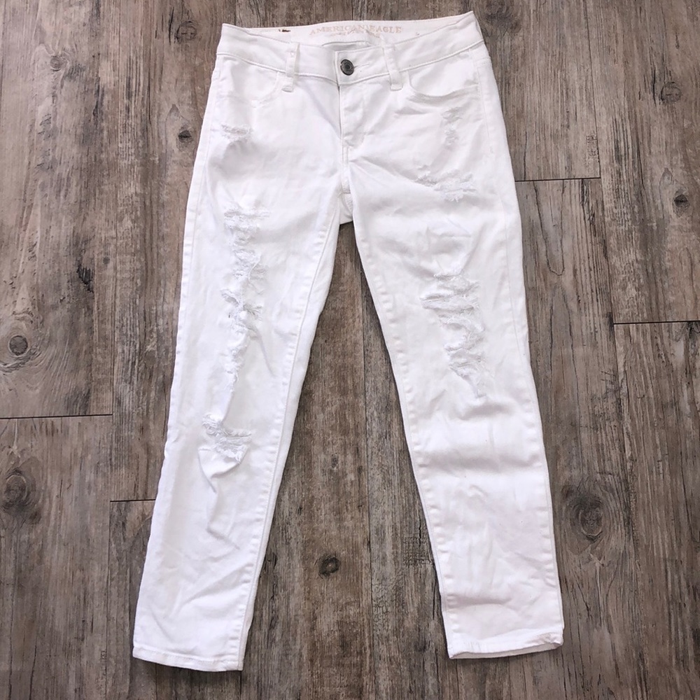 American Eagle Destructed Crop Jegging